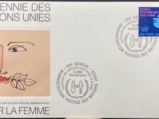 por la mujer, sobre primer dia