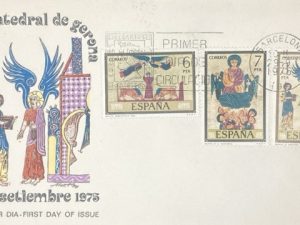 Sobre Primer Día 1975 - España - Milenario "Beatus" de la catedral de Gerona - 3 Valores