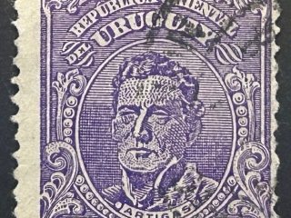 Sello Uruguay 1910 - Artigas y alegoría del progreso - Issue III- 5 milésimos - violeta