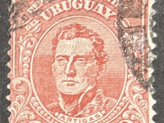 Sello Uruguay 1913 - Artigas Rojo 2 Céntimos usado. Emisión 2 - impresión borrosa