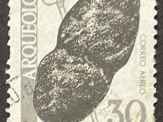 Sello Uruguay 1967 - Arqueología Hacha - 30$ Negro
