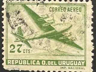 Sello Uruguay 1957 - Douglas DC4 - 27cent verde usado