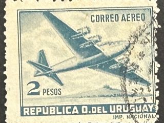 Copia de Sello Uruguay 1952 - Douglas DC4 - 2 Pesos Azul,  usado