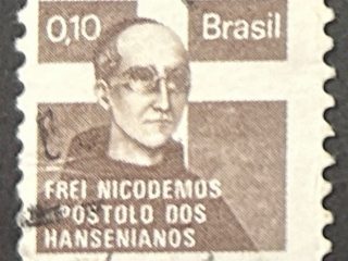Sello Brasil 1976 - Frei Nicodemos - 0,10 R$ usado
