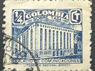 Sello Colombia 1939 - Palacio de comunicaciones- Sobretasa 1/4 Ct Azul Usado
