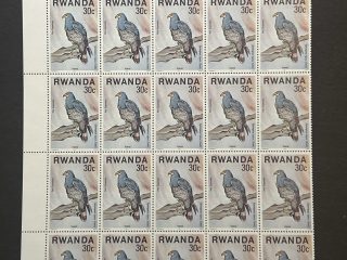 Semipliego Sellos Ruanda 1977 - Aves : Petit Serpentaire - 25 sellos de 30c Nuevos