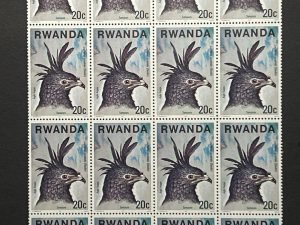 Bloque sellos Ruanda 1977 - Aves : Aguila acreditada / Aigle Huppe - 16 Sellos de 20c Nuevos
