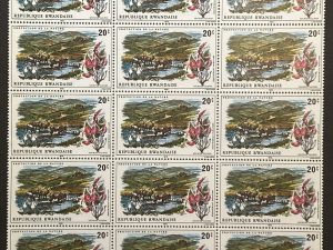 Bloque de Sellos Ruanda 1975 - Protección de la Naturaleza- 20 sellos de 20c + 1 viñeta, nuevos