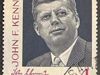 Sello Qrgentina 1984 - Kennedy - 4 Pesos Usado