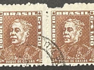 Sello Brasil - Duque de Caxias - 1 Cr$ Marrón Usado Pareja