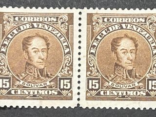 Sello Pareja Venezuela 1927 - Bolivar - 15 céntimos marrón nuevos