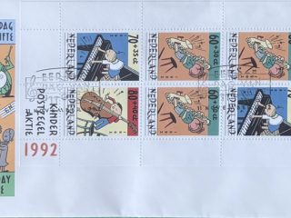 Sobre Primer Día FDC Países Bajos 1992 - Bloque Niños y Música NVPH 302